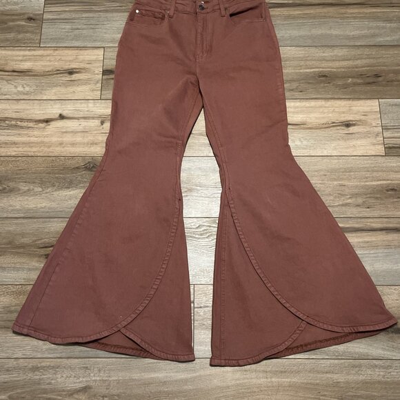 Shyanne Tulip Hem Super Flare Jeans SZ 33 x 32 Red Clay Brown High Rise Stretch - Picture 3 of 13